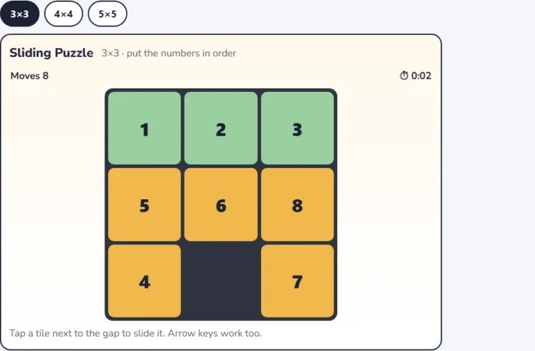 Sliding tile puzzle 3 by 3 with the top row in order and a move counter